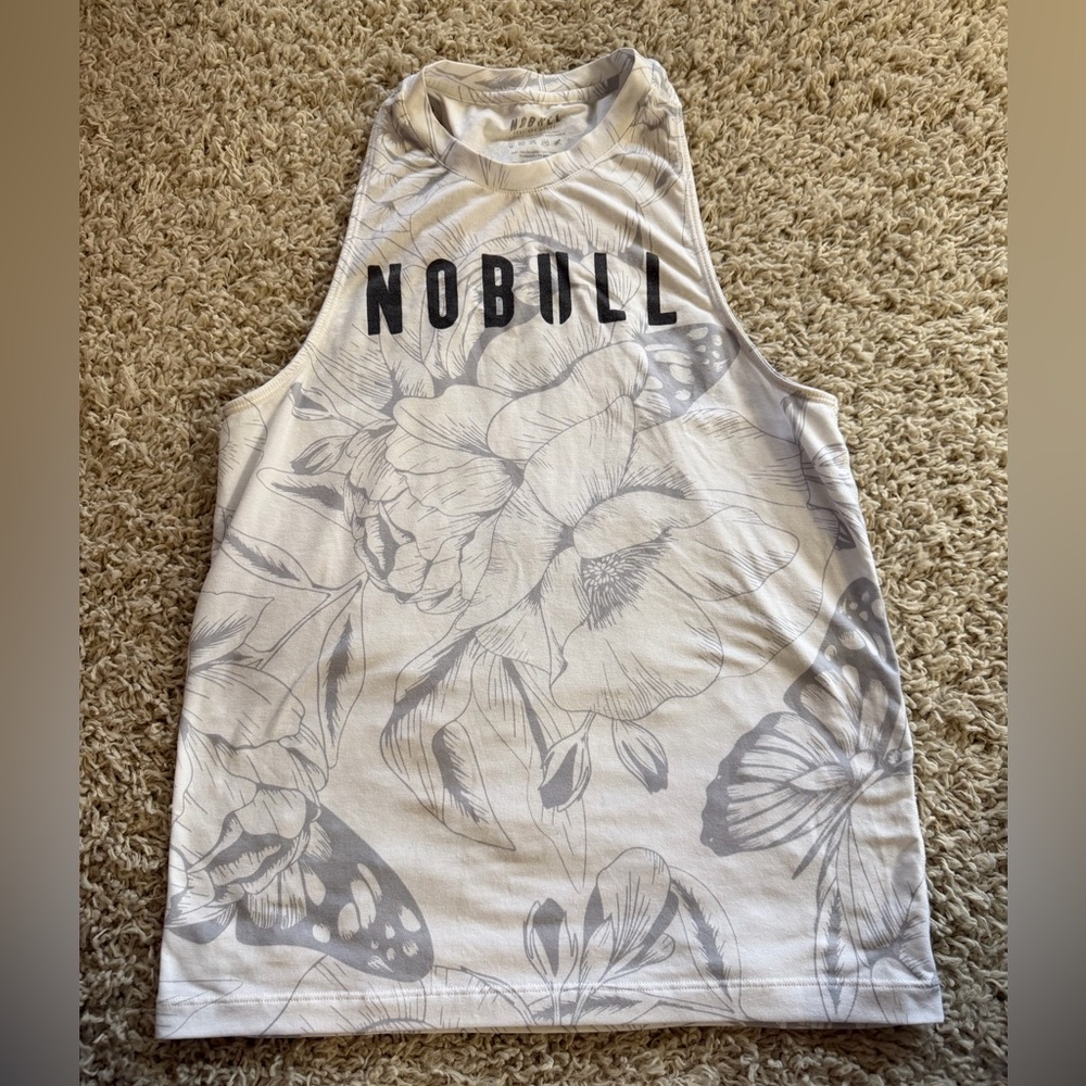 NOBULL Gray and Cream Athletic Tank